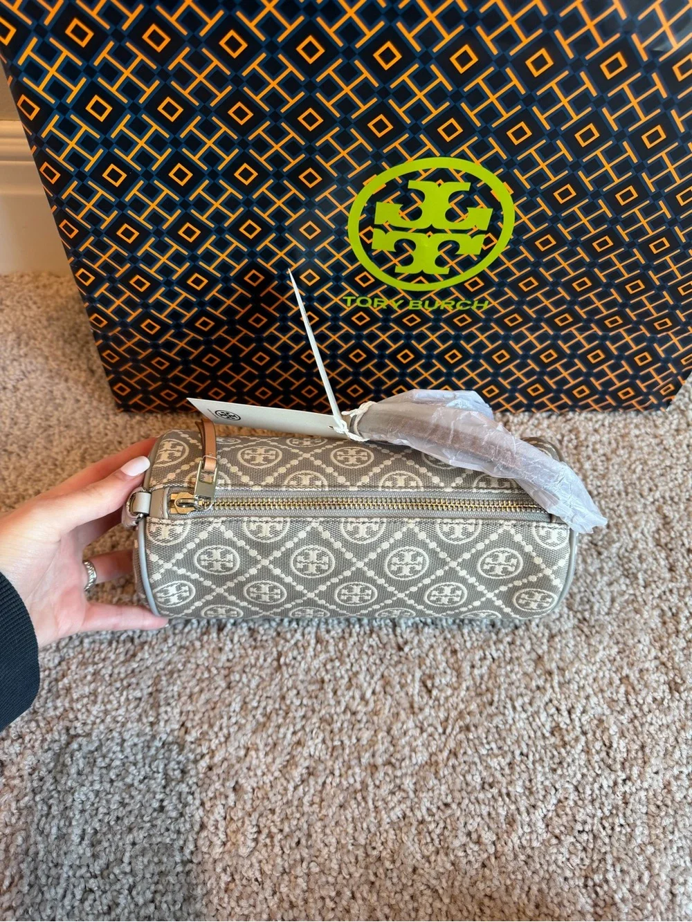 Tory Burch T Monogram Utility Cylinder Shoulder Bag Gray